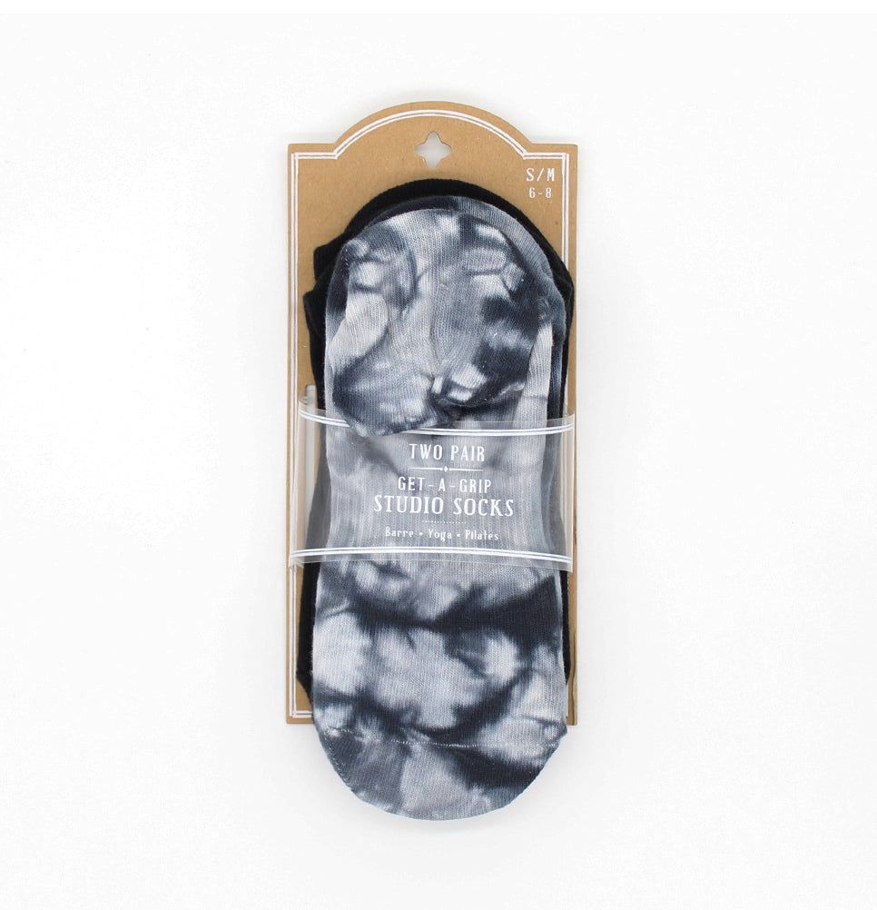 2PK Get-a-Grip Studio Socks, Tie Dye + Solid