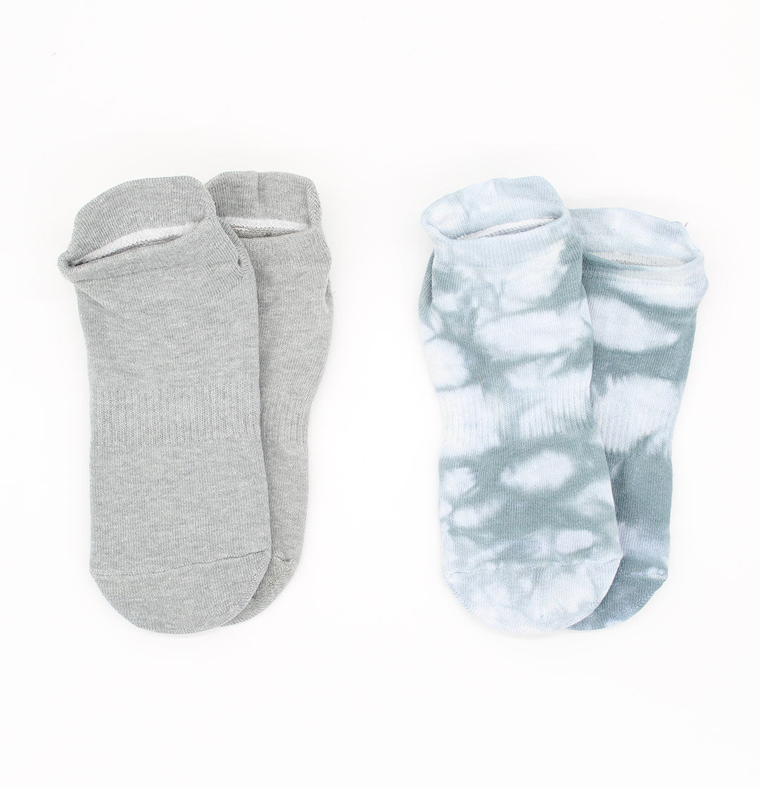 2PK Get-a-Grip Studio Socks, Tie Dye + Solid